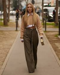 mode femme tendance 2026 femme élégante tenue moderne style chic minimaliste vêtements femme fashion